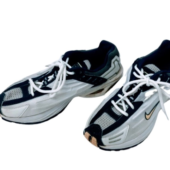 NIKE AIR MAX TRIAX Sneakers White Blue Running 7 - Picture 1 of 9